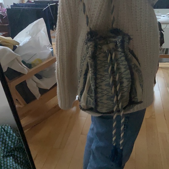 Handbag - Picture 2 of 3